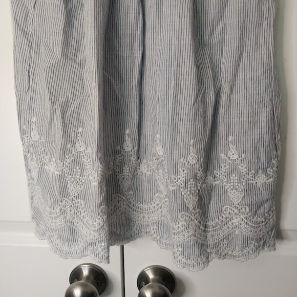 Old Navy Striped Tank Blouse - Picture 6 of 8